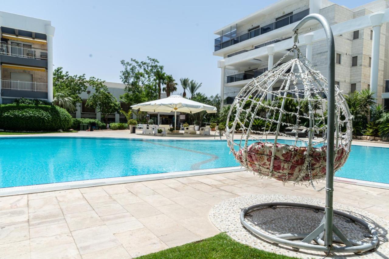 Appartement דירת גן פונה לבריכה - Pool Garden View Eilat Extérieur photo