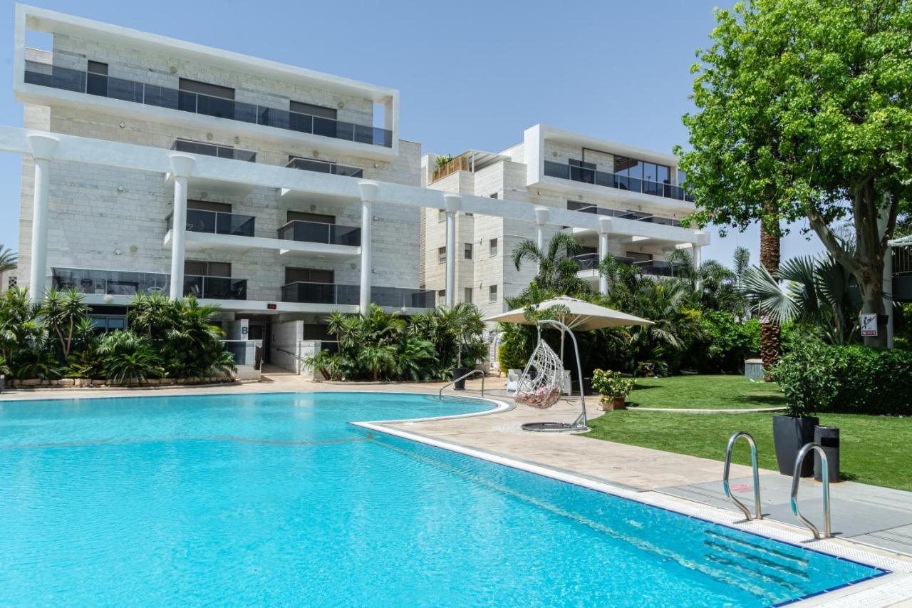 Appartement דירת גן פונה לבריכה - Pool Garden View Eilat Extérieur photo