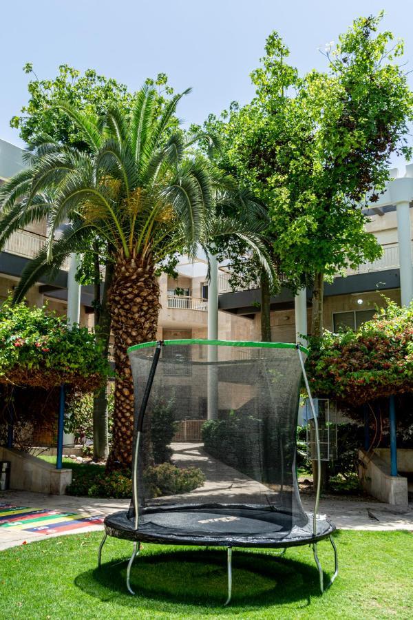 Appartement דירת גן פונה לבריכה - Pool Garden View Eilat Extérieur photo
