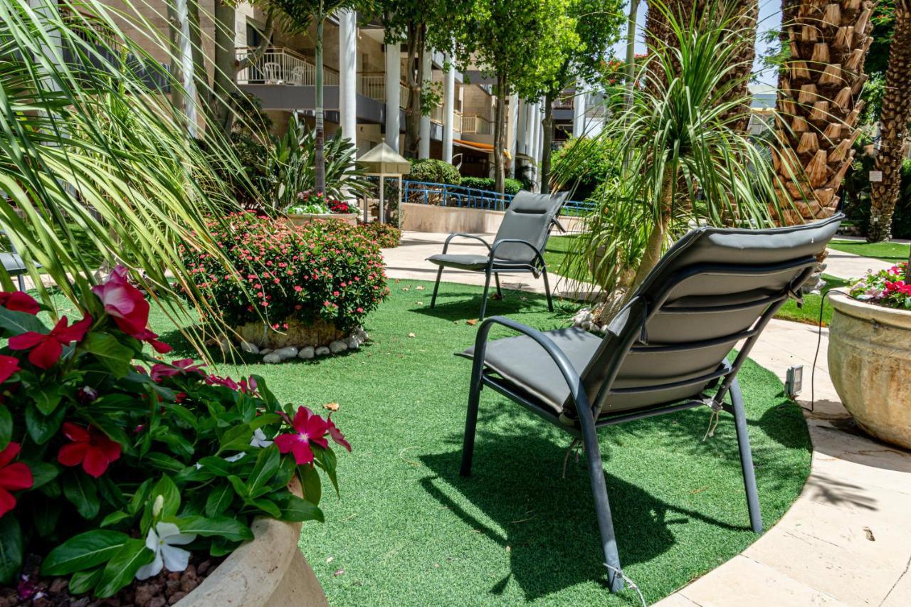 Appartement דירת גן פונה לבריכה - Pool Garden View Eilat Extérieur photo