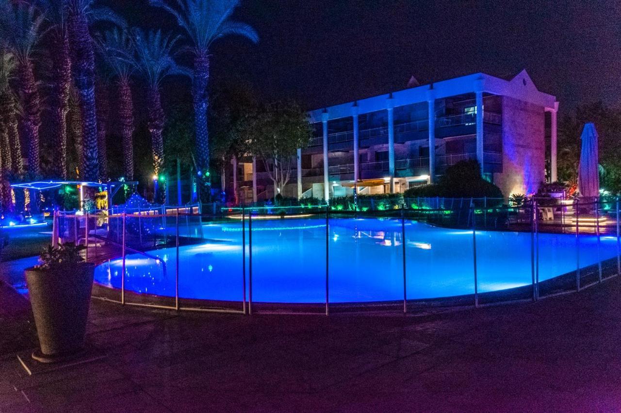 Appartement דירת גן פונה לבריכה - Pool Garden View Eilat Extérieur photo