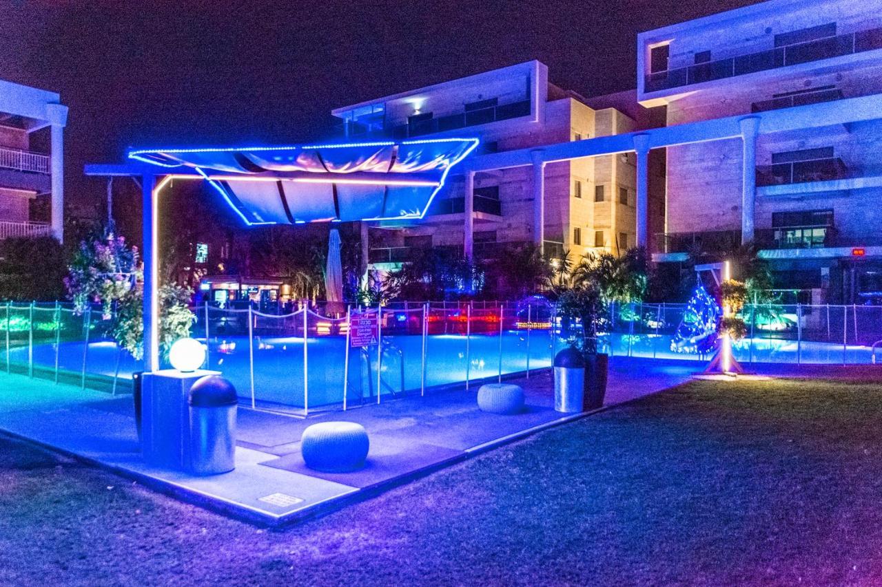 Appartement דירת גן פונה לבריכה - Pool Garden View Eilat Extérieur photo